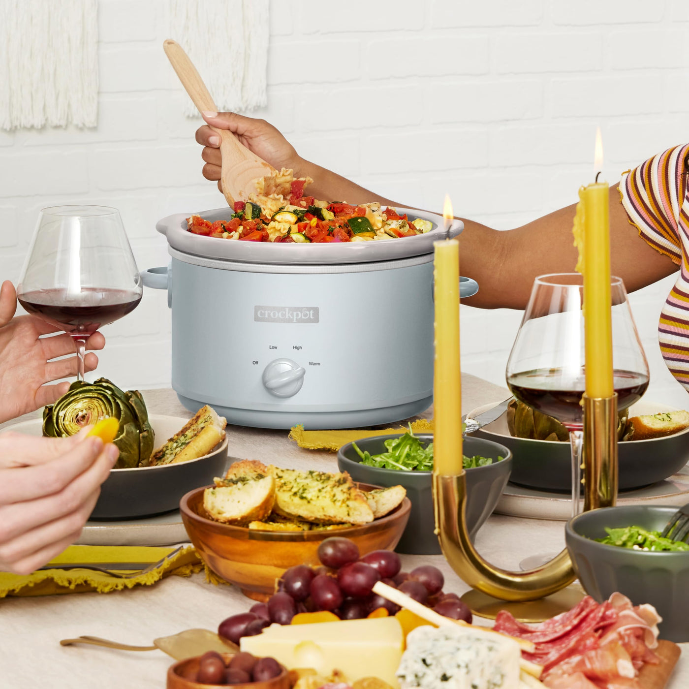 Crock Pot 7 Quart Oval Manual Slow Cooker - Noubelkit